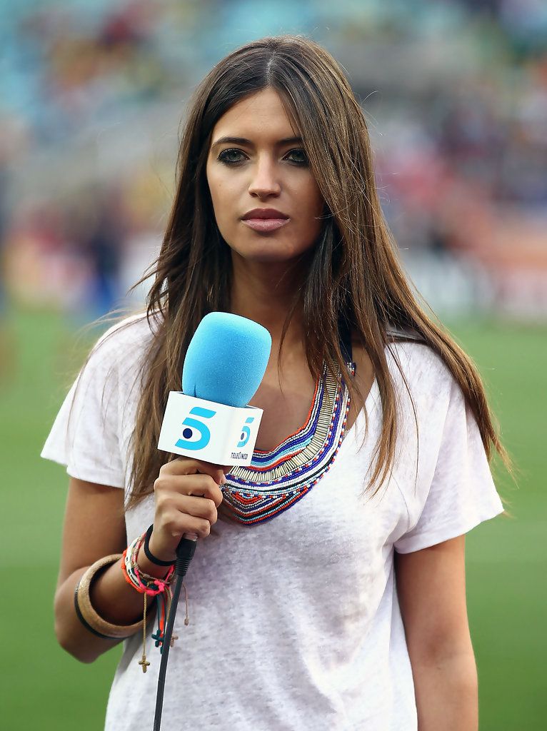 Самая красивая женщина италии жена футболиста