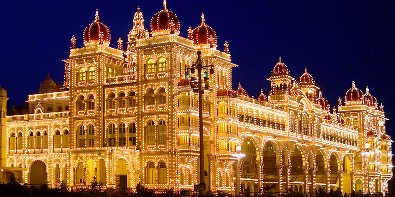 Top 10 Most Amazing Royal Palaces in the World - Top To Find : An incredible picture capturing a beautiful landscape. Its colors are just striking and mix perfectly. Its arrangement looks fantastic, and its features are also extremely defined.